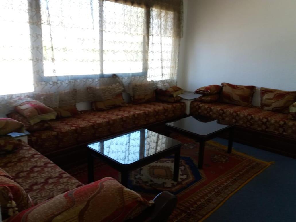 Hotel Choumis Haj Messaoud Λαράς Εξωτερικό φωτογραφία